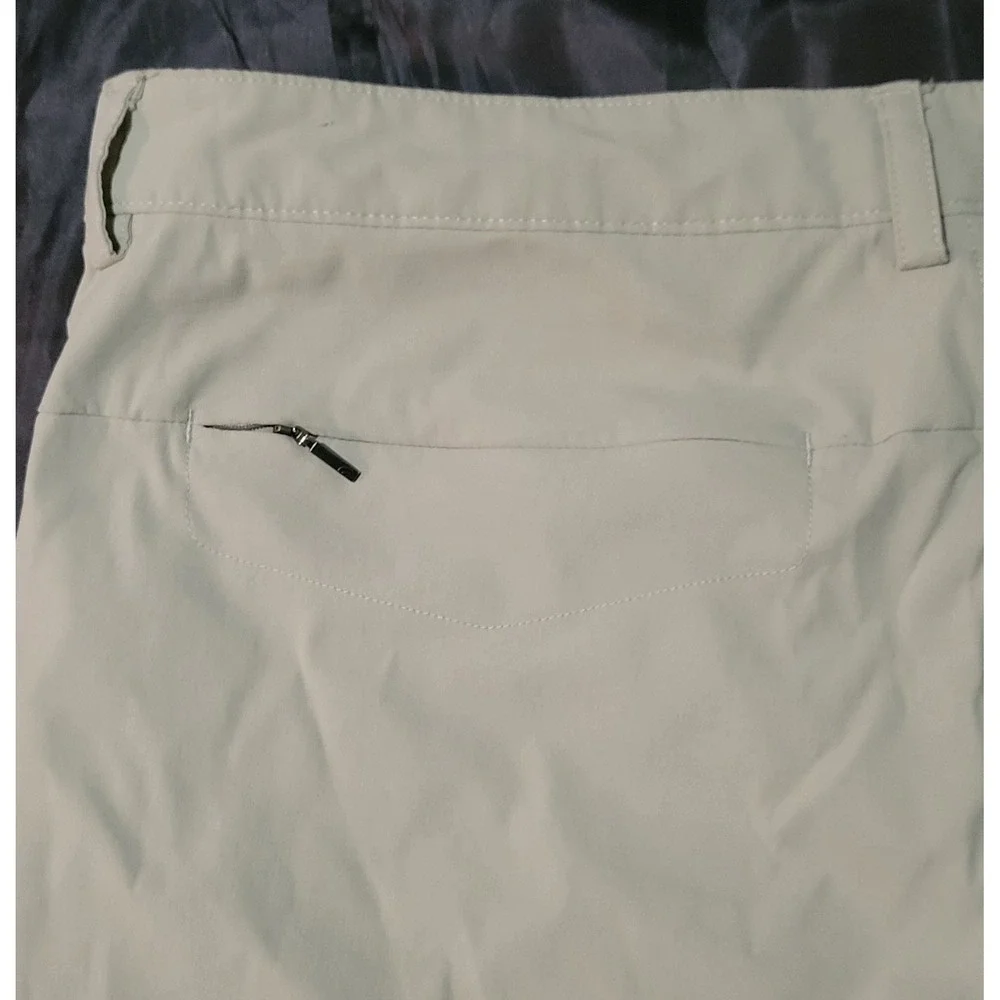 The North Face Rockaway Shorts Men's 40 Quick Dry Nylon‎ Stretch Beige NF00CE6K